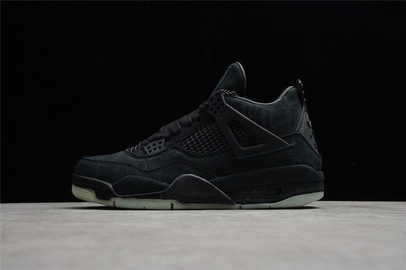 AJ4