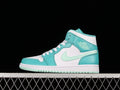 AJ1 Mid