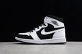 AJ1 Mid