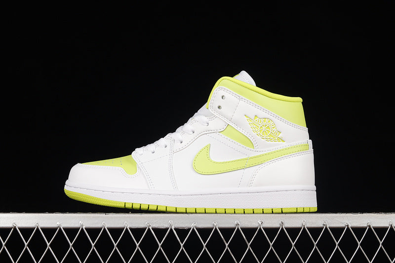 AJ1 Mid