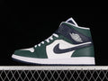AJ1 Mid