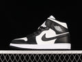 AJ1 Mid