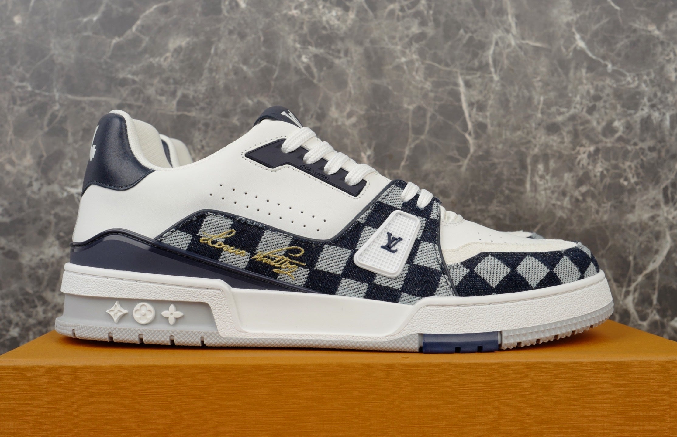 LV Sneakers