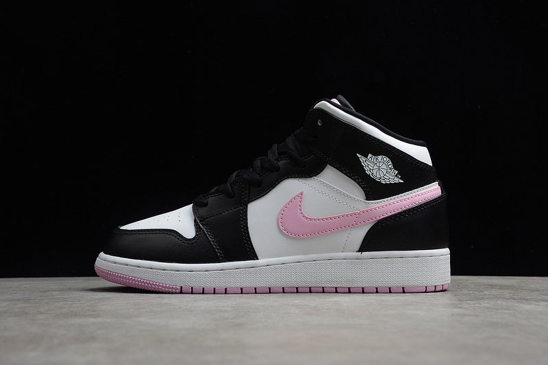 AJ1 Mid