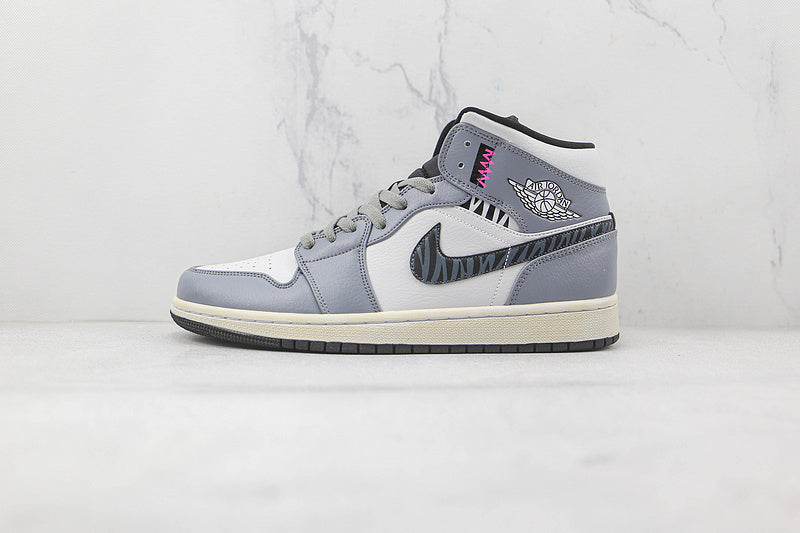 AJ1 Mid