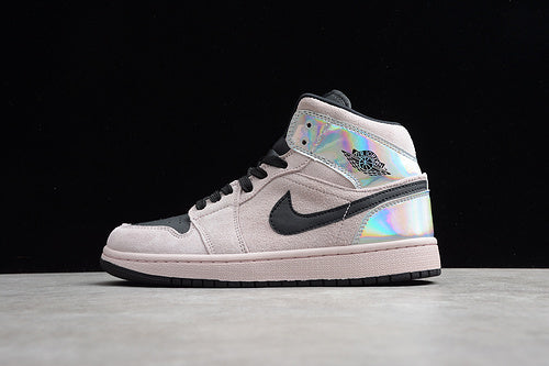 AJ1 Mid