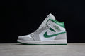 AJ1 Mid