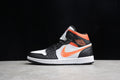 AJ1 Mid