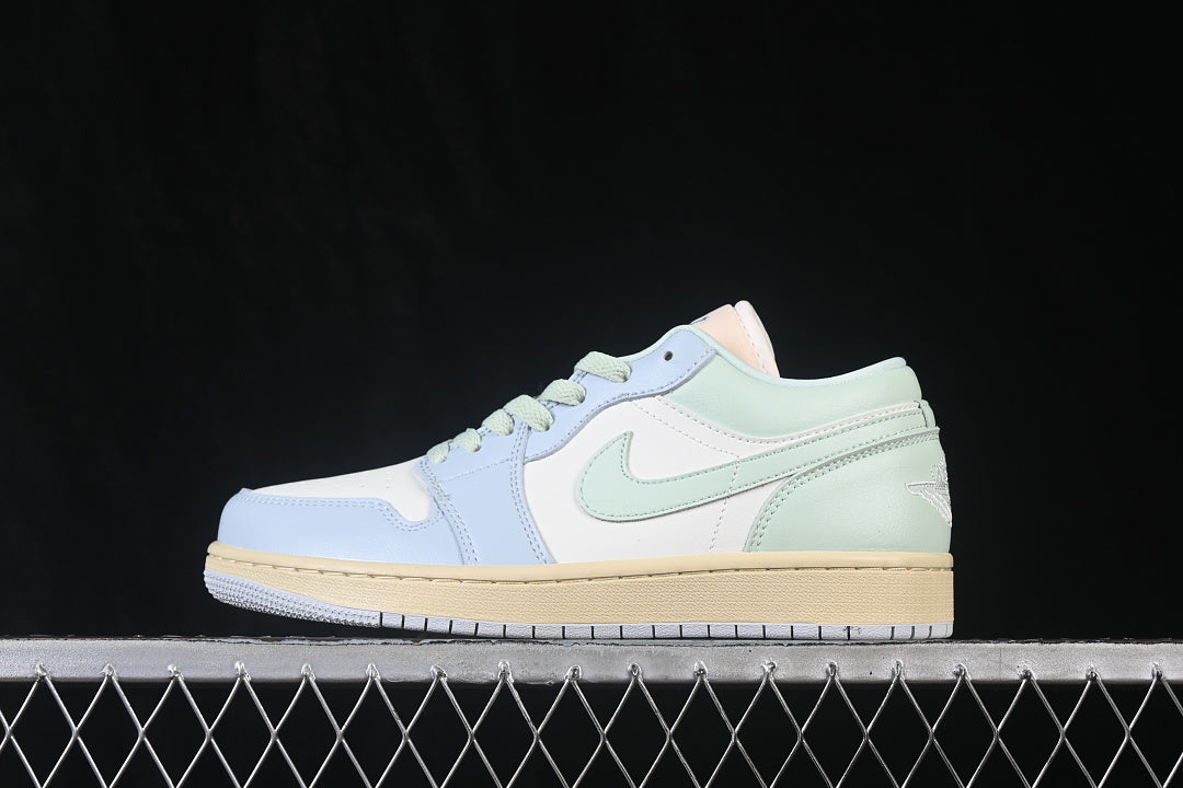 AJ1 Low