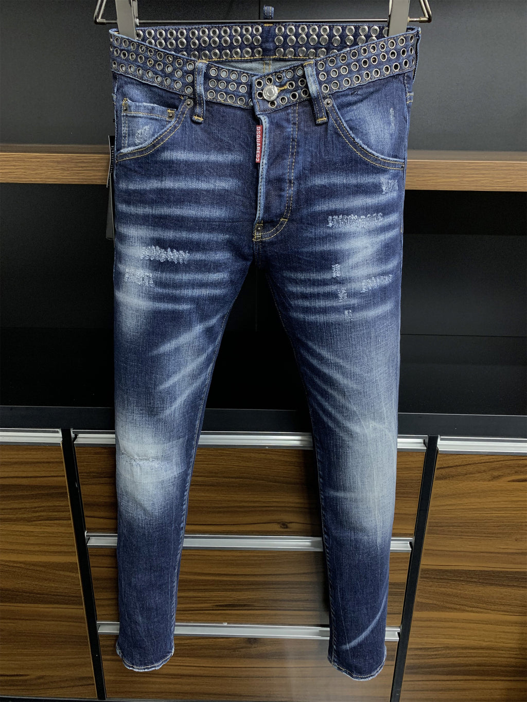 D2 Jeans