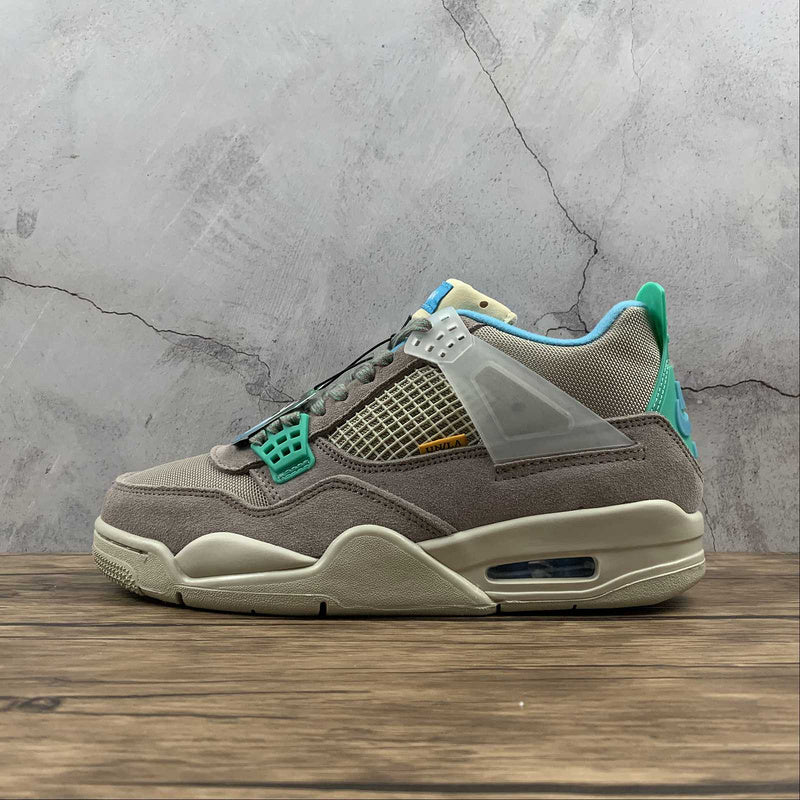 AJ4