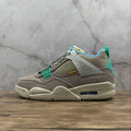 AJ4