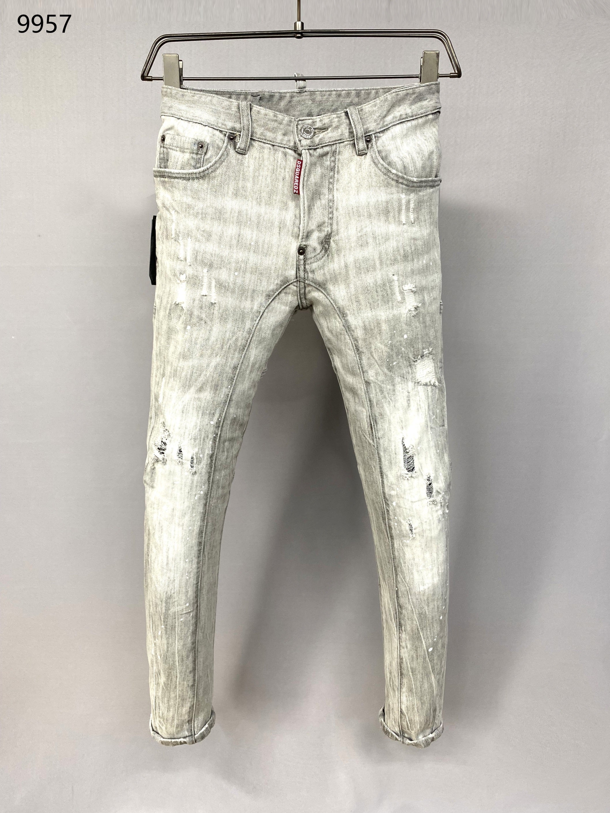 D2 Jeans