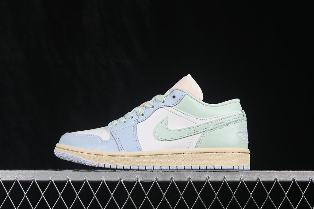 AJ1 Low