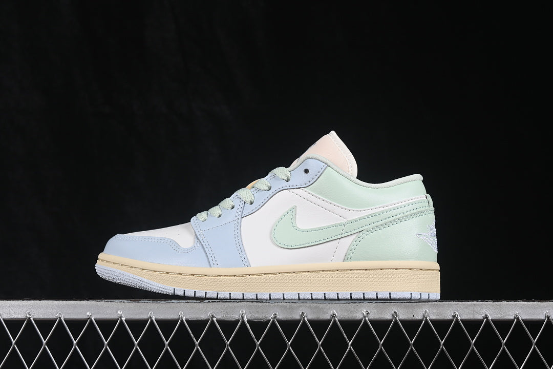 AJ1 Low
