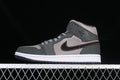 AJ1 Mid