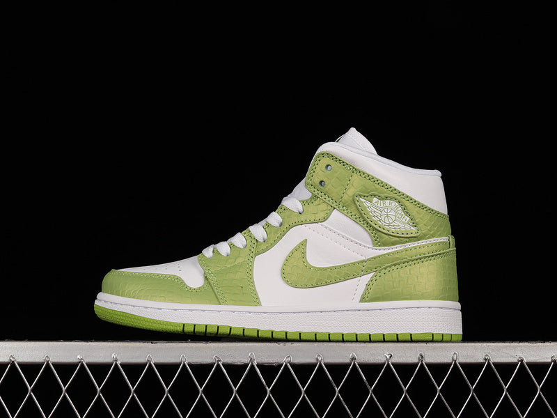 AJ1 Mid