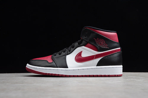 AJ1 Mid