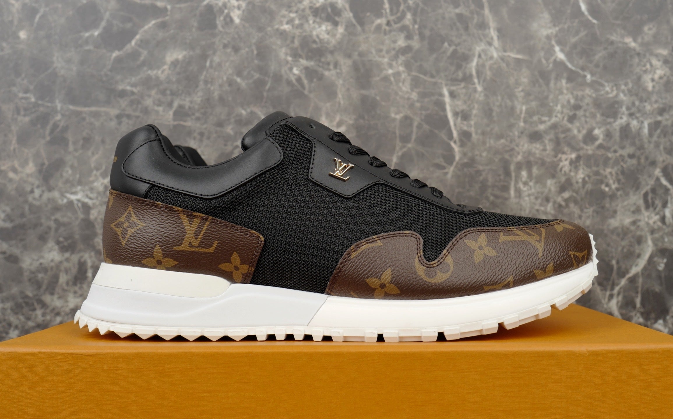 LV Sneakers
