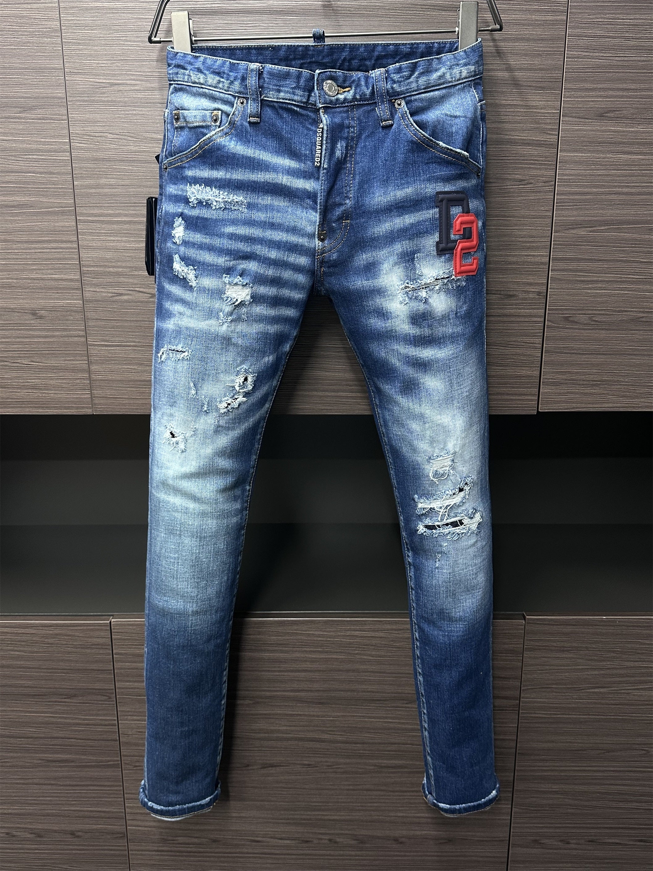D2 Jeans