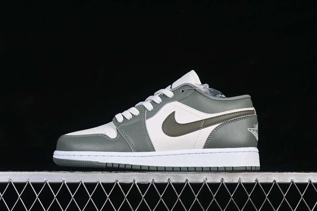 AJ1 Low