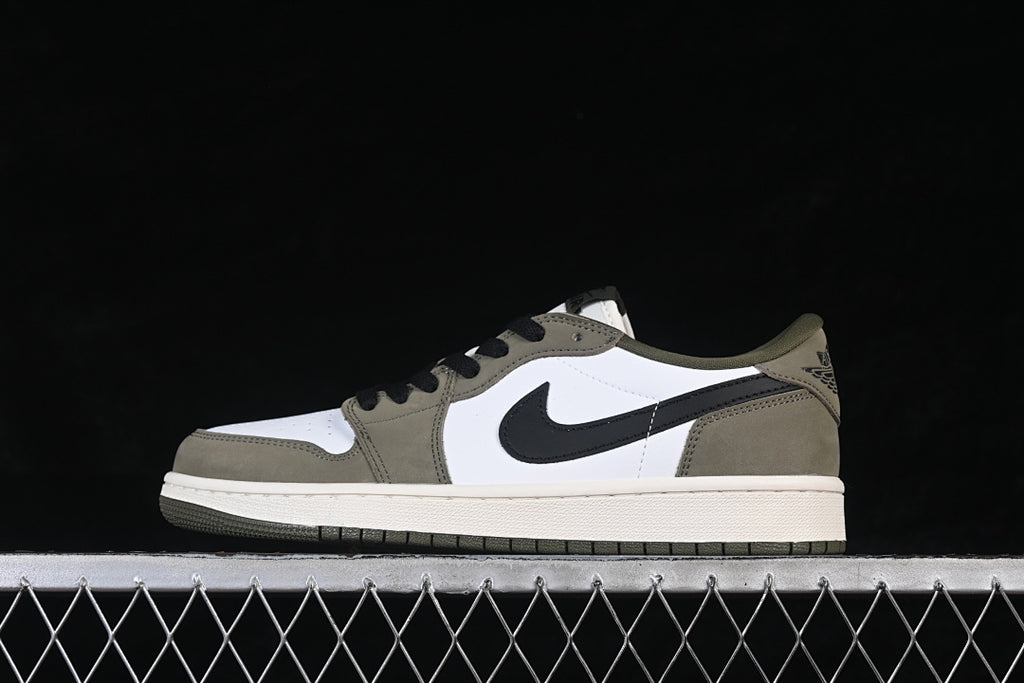 AJ1 Low
