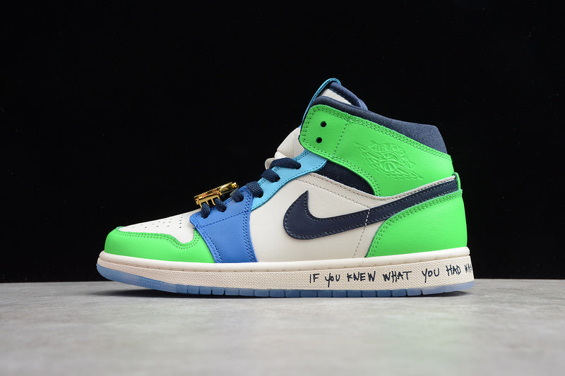 AJ1 Mid