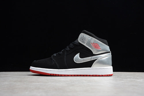 AJ1 Mid