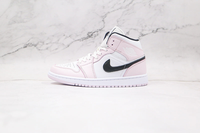 AJ1 Mid