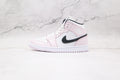 AJ1 Mid