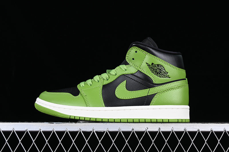 AJ1 Mid