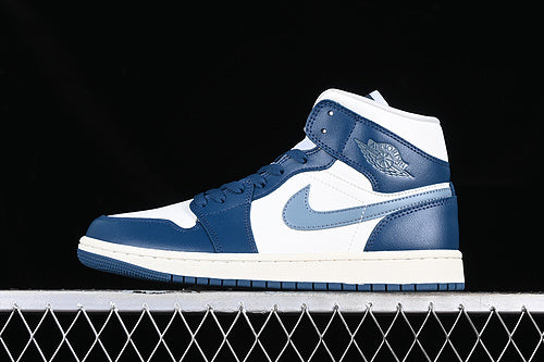 AJ1 Mid