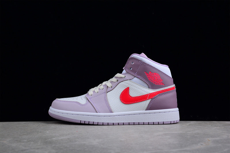 AJ1 Mid