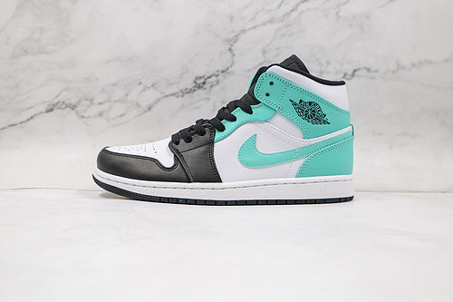 AJ1 Mid