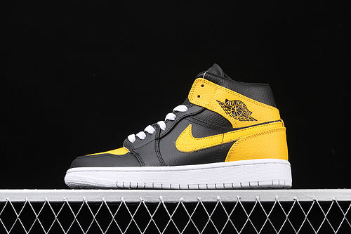 AJ1 Mid
