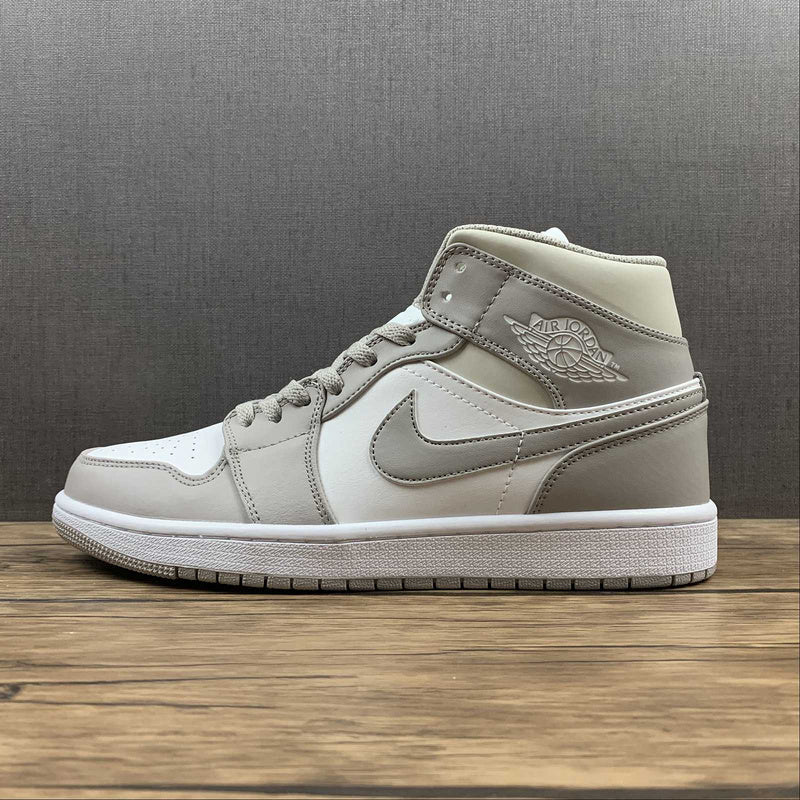 AJ1 Mid