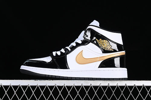 AJ1 Mid