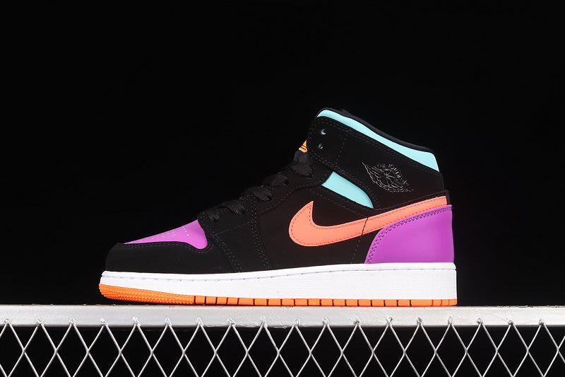 AJ1 Mid