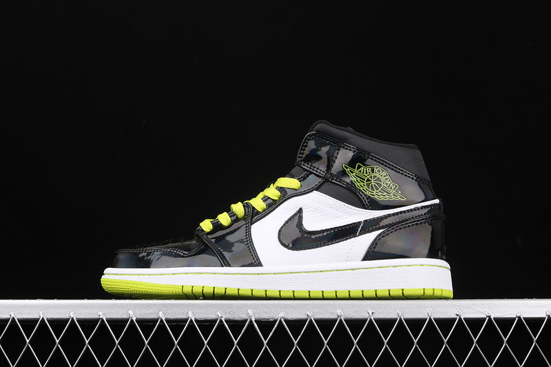 AJ1 Mid