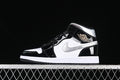 AJ1 Mid