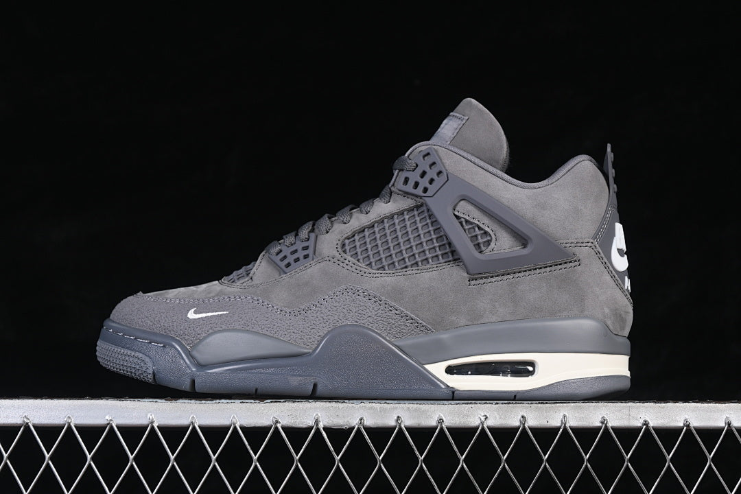 AJ4