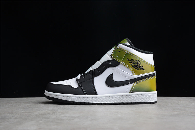 AJ1 Mid