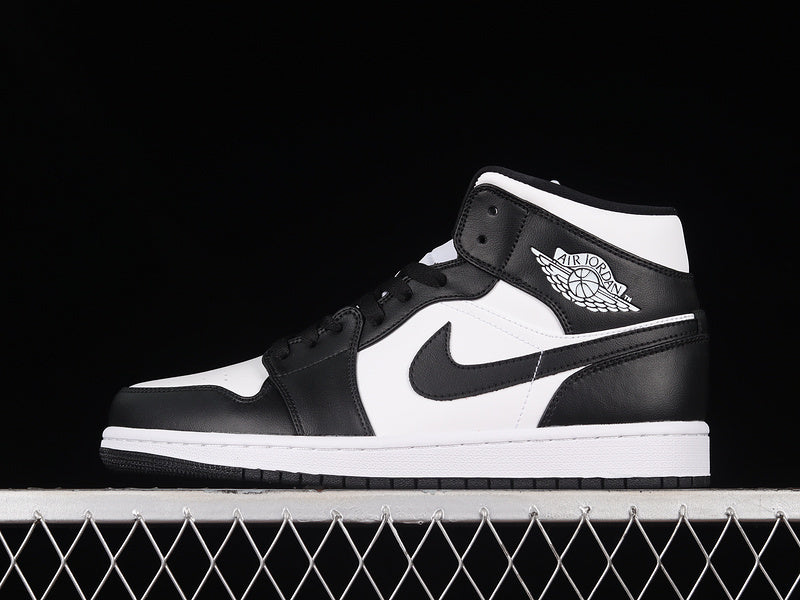 AJ1 Mid