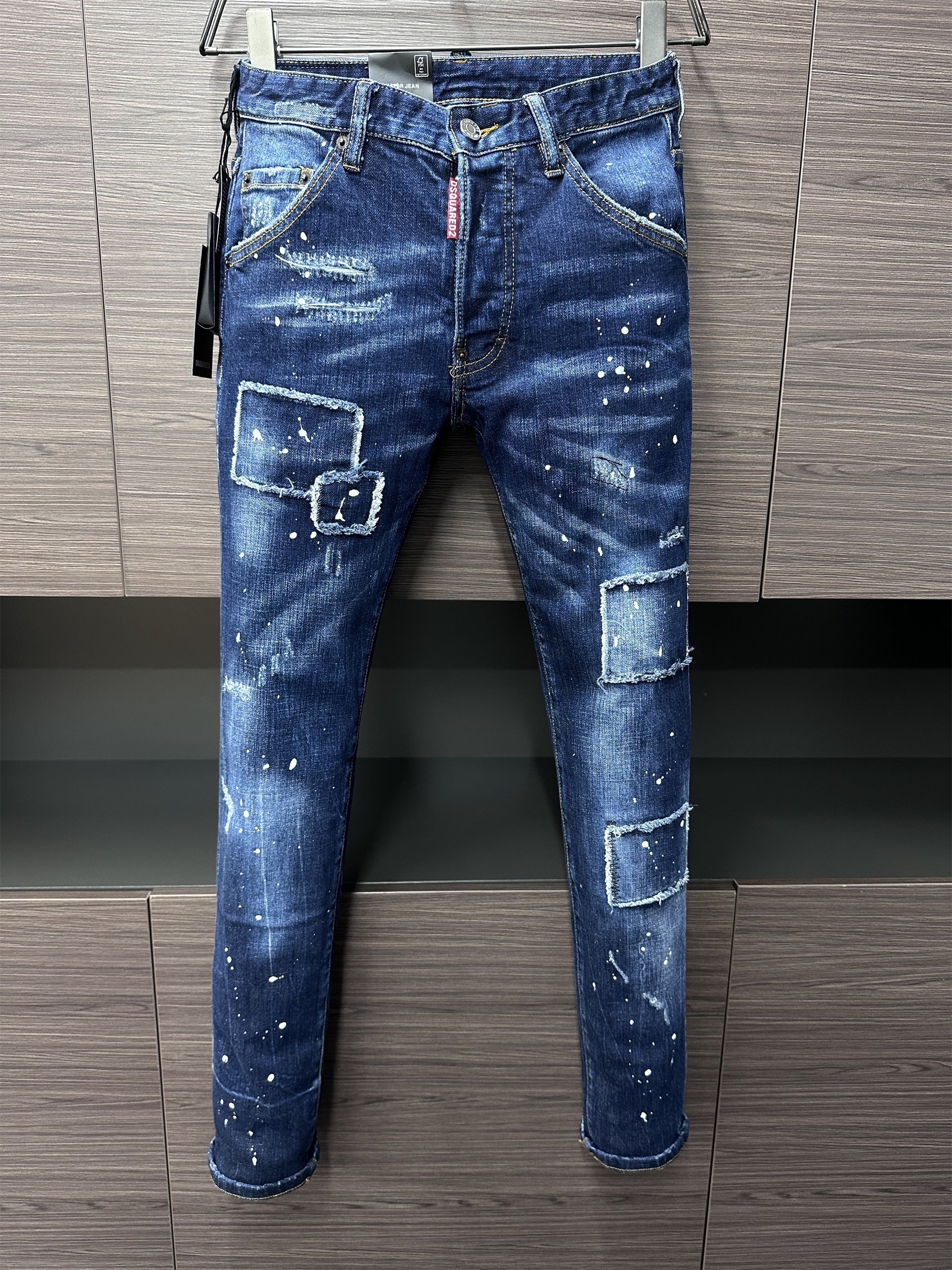 D2 Jeans