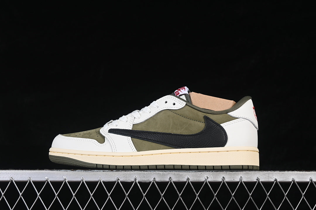 AJ1 Low