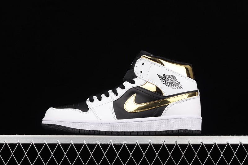 AJ1 Mid