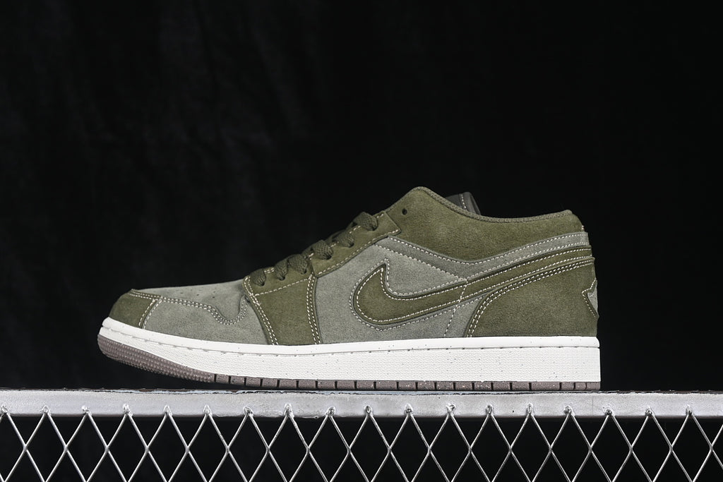 AJ1 Low