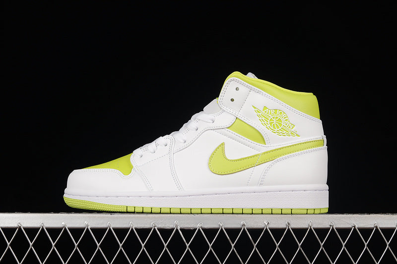 AJ1 Mid