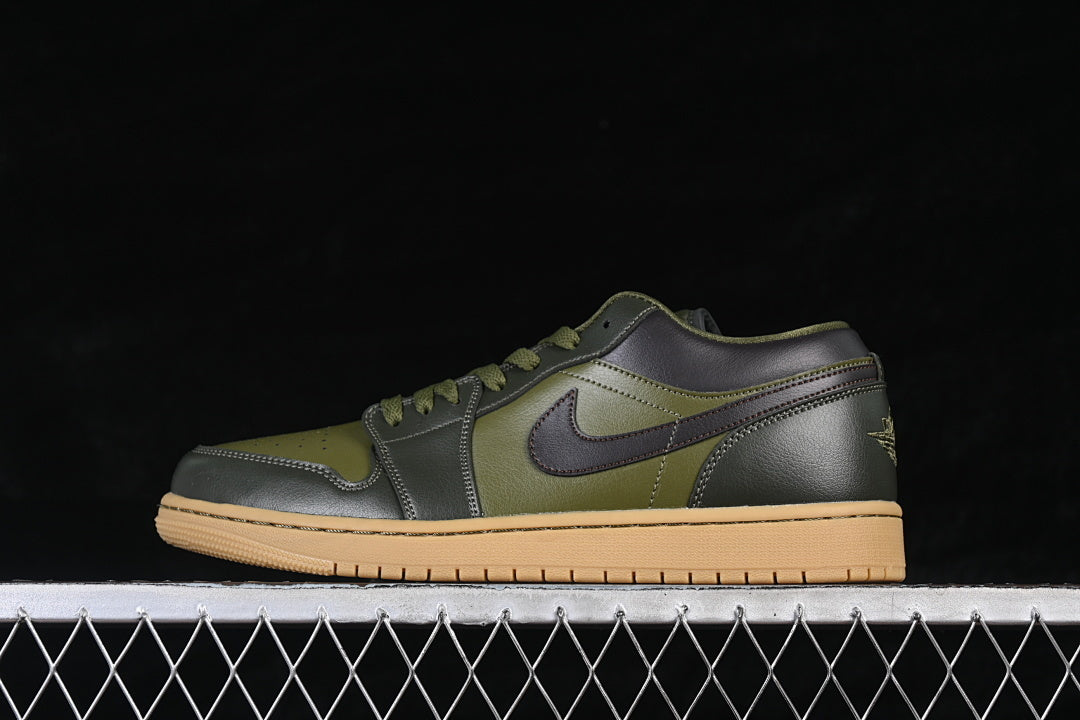 AJ1 Low
