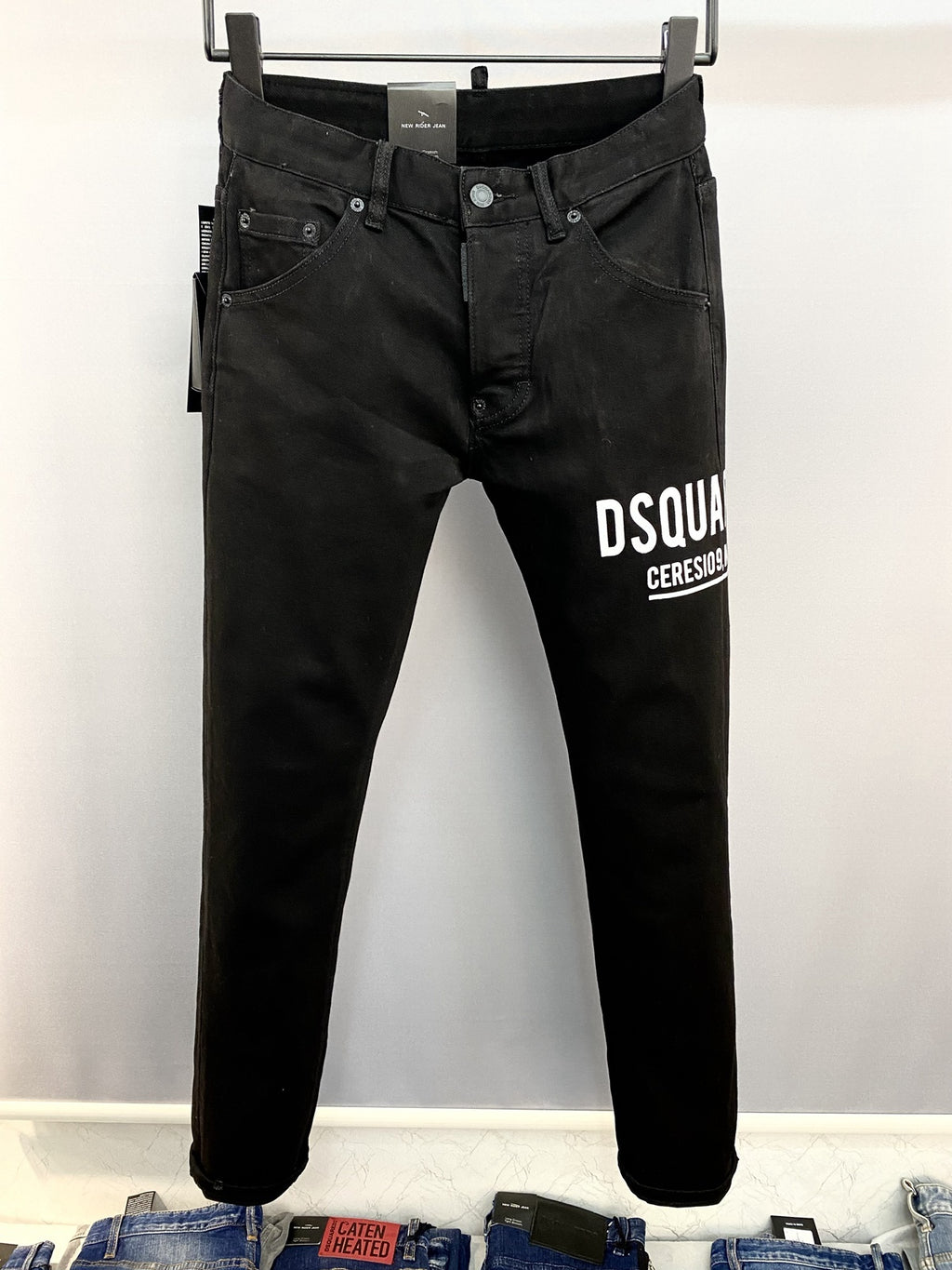 D2 Jeans